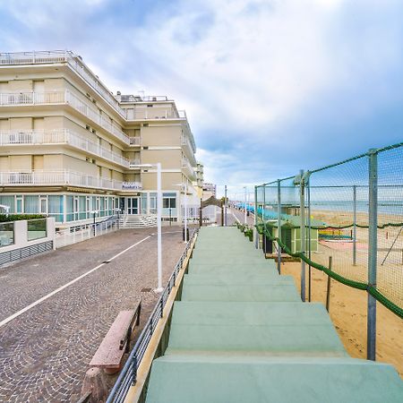 Hotel President'S Pesaro Dış mekan fotoğraf