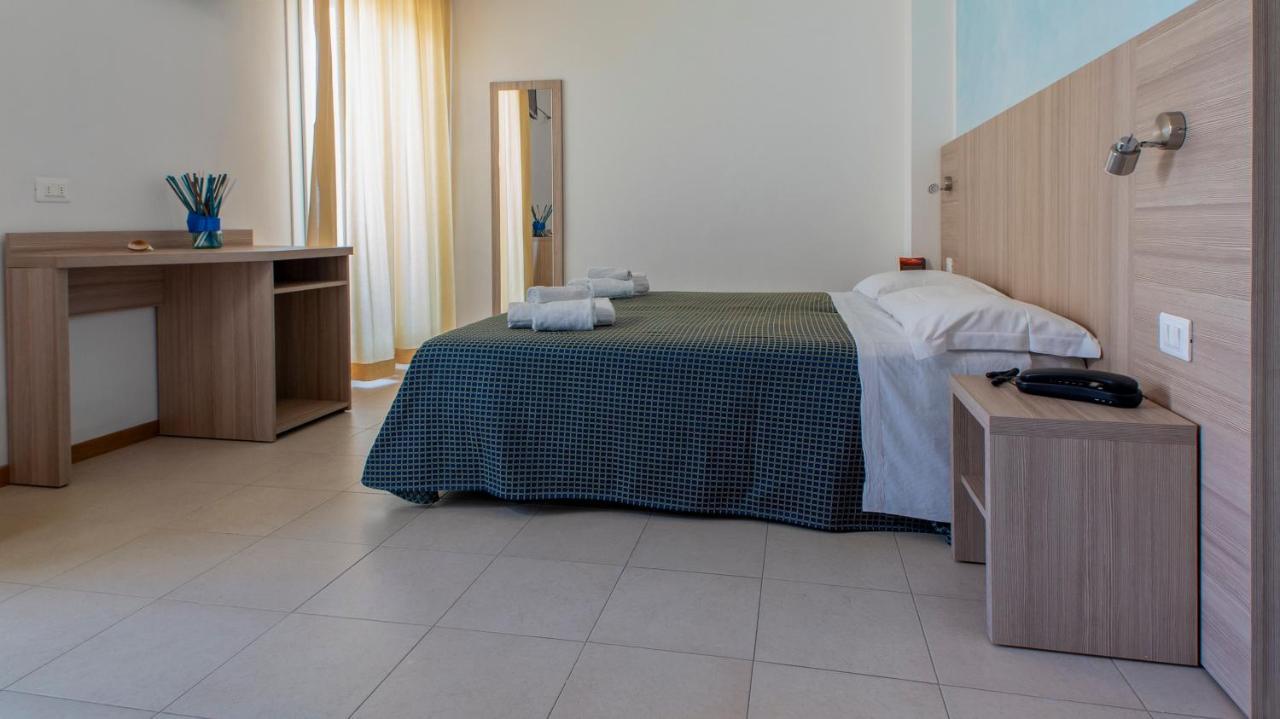 Hotel President'S Pesaro Dış mekan fotoğraf