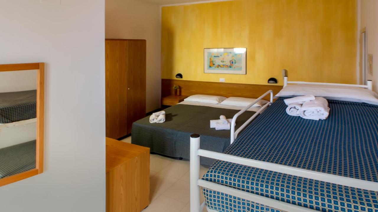 Hotel President'S Pesaro Dış mekan fotoğraf