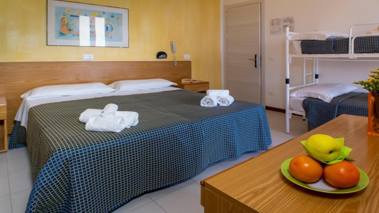 Hotel President'S Pesaro Dış mekan fotoğraf