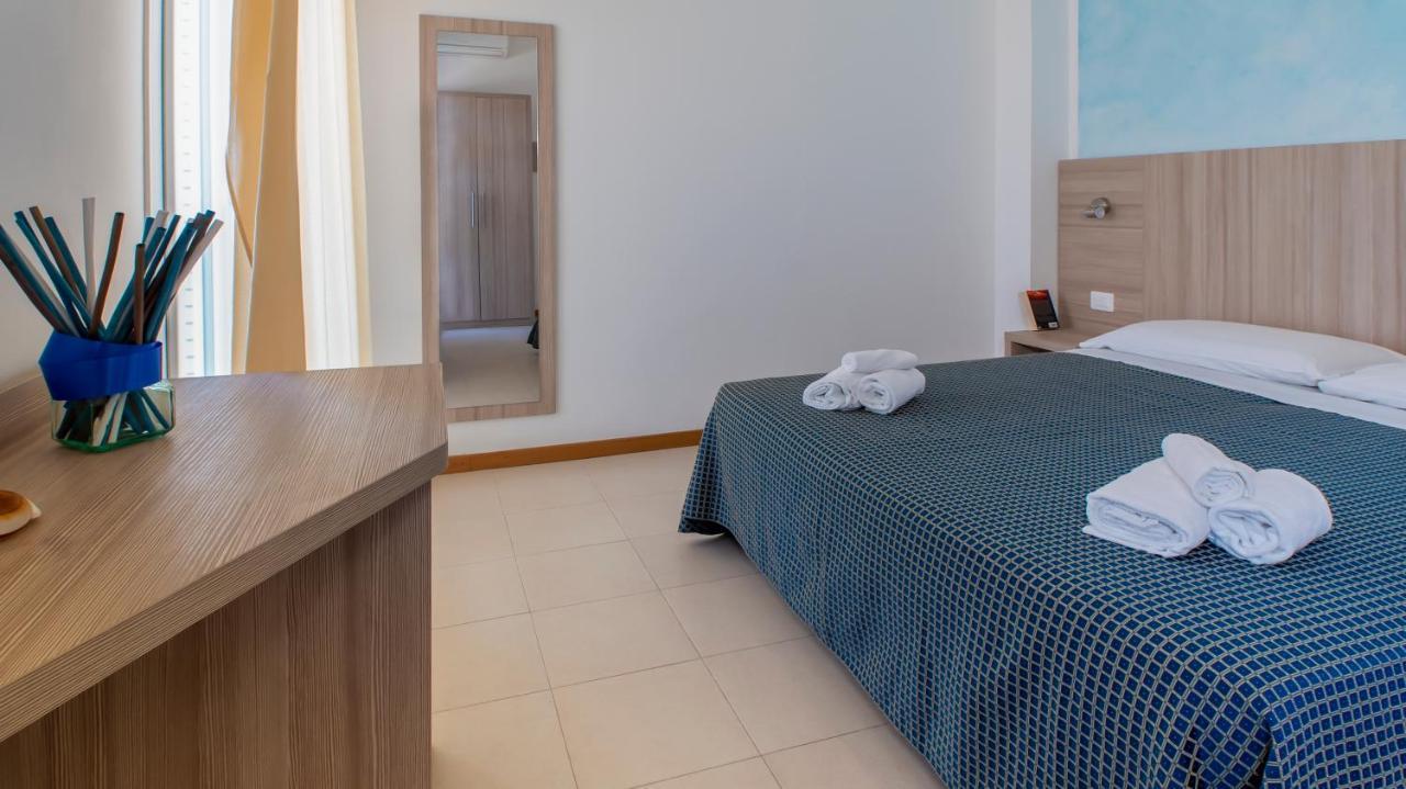Hotel President'S Pesaro Dış mekan fotoğraf